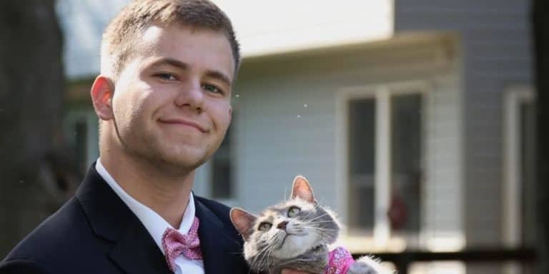 This Guy Didn’t Have a Prom Date…So He Took His Cat!